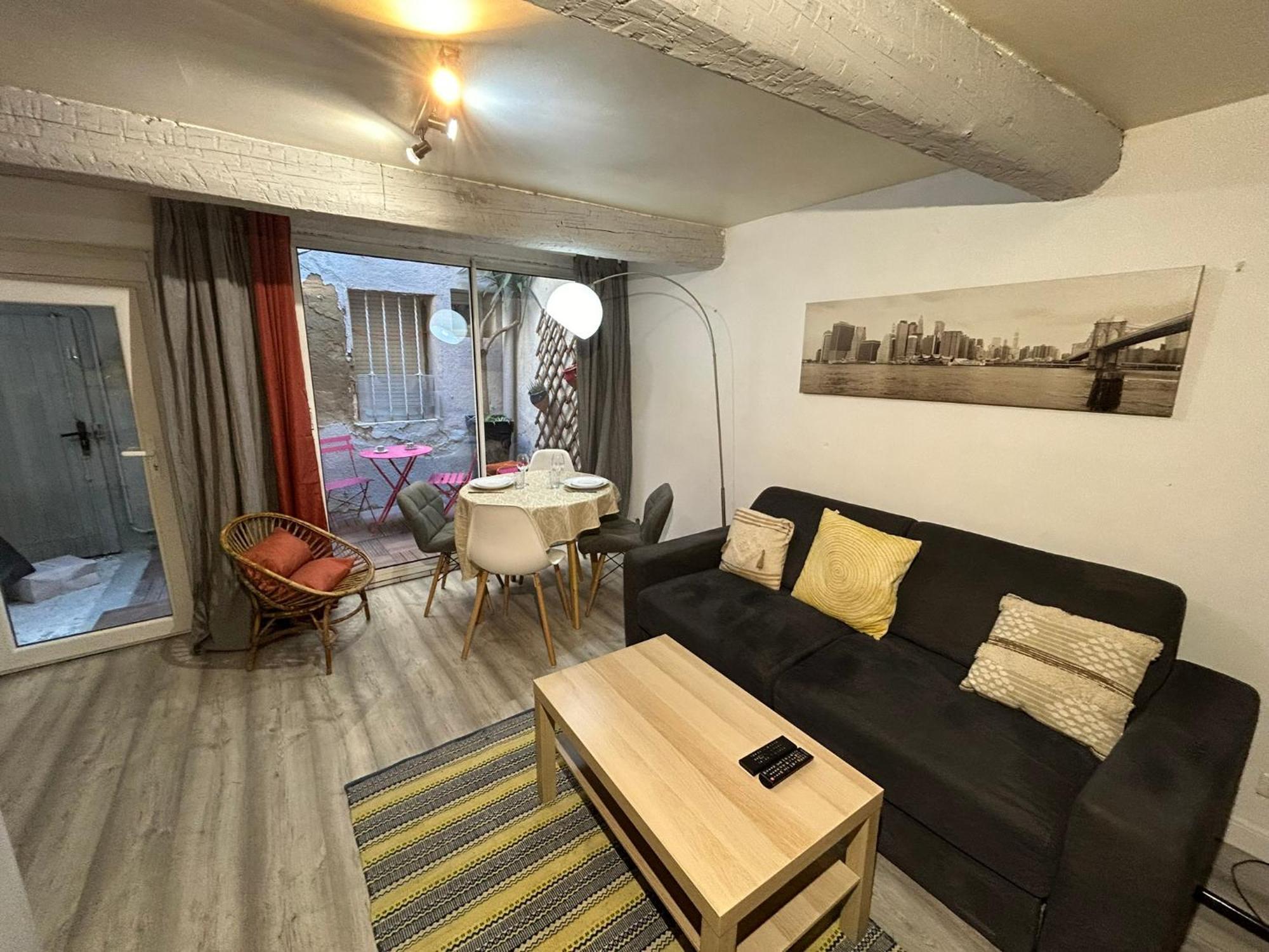 Le Patio De Montpellier Apartment Bagian luar foto